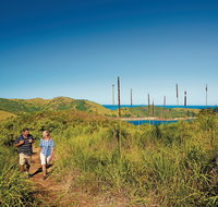 Bushwalking on Keswick Island - Hotel NSW