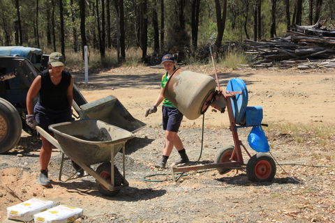 Durong Dingo Sanctuary - Hotel NSW 2