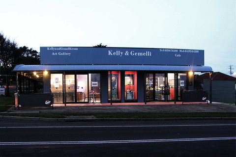 Kelly & Gemelli - Art And Design - Hotel NSW 0