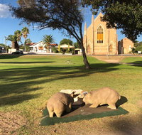 Queen Square Moonta - Hotel NSW