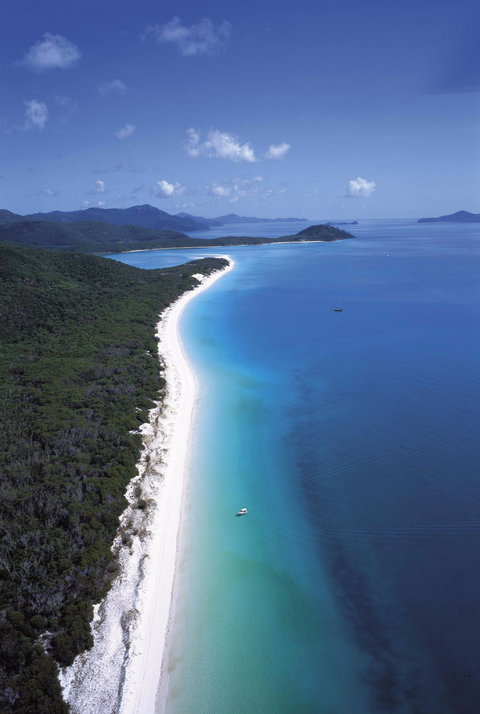 Whitehaven Beach - Hotel NSW 2