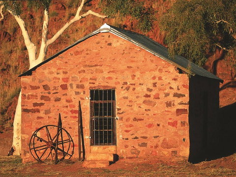 Barrow Creek - Hotel NSW 2