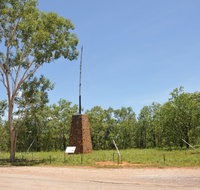 Katherine Overland Telegraph Pylons - Hotel NSW