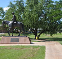 Stockmans Pioneer Memorial Katherine Icon - Hotel NSW