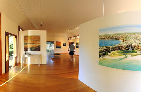Yallingup Galleries - Hotel NSW 1