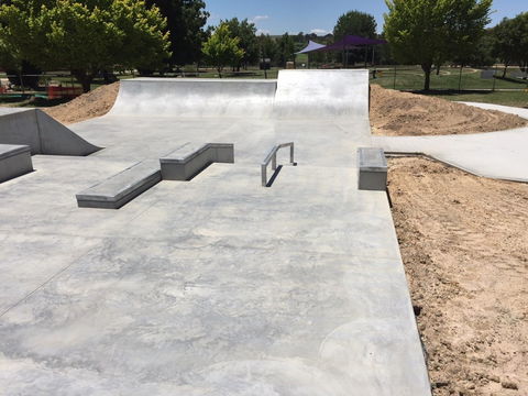 Blayney Skate Park - Hotel NSW 2