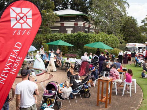 Newstead House - Hotel NSW 2