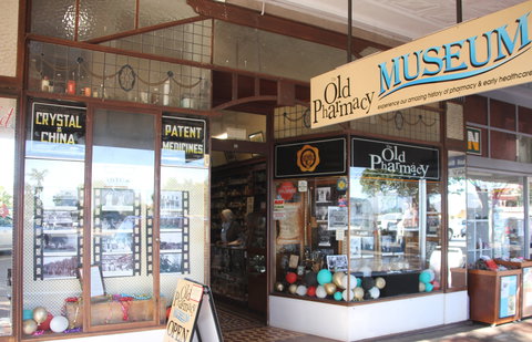 Old Pharmacy Museum  Childers - Hotel NSW 0