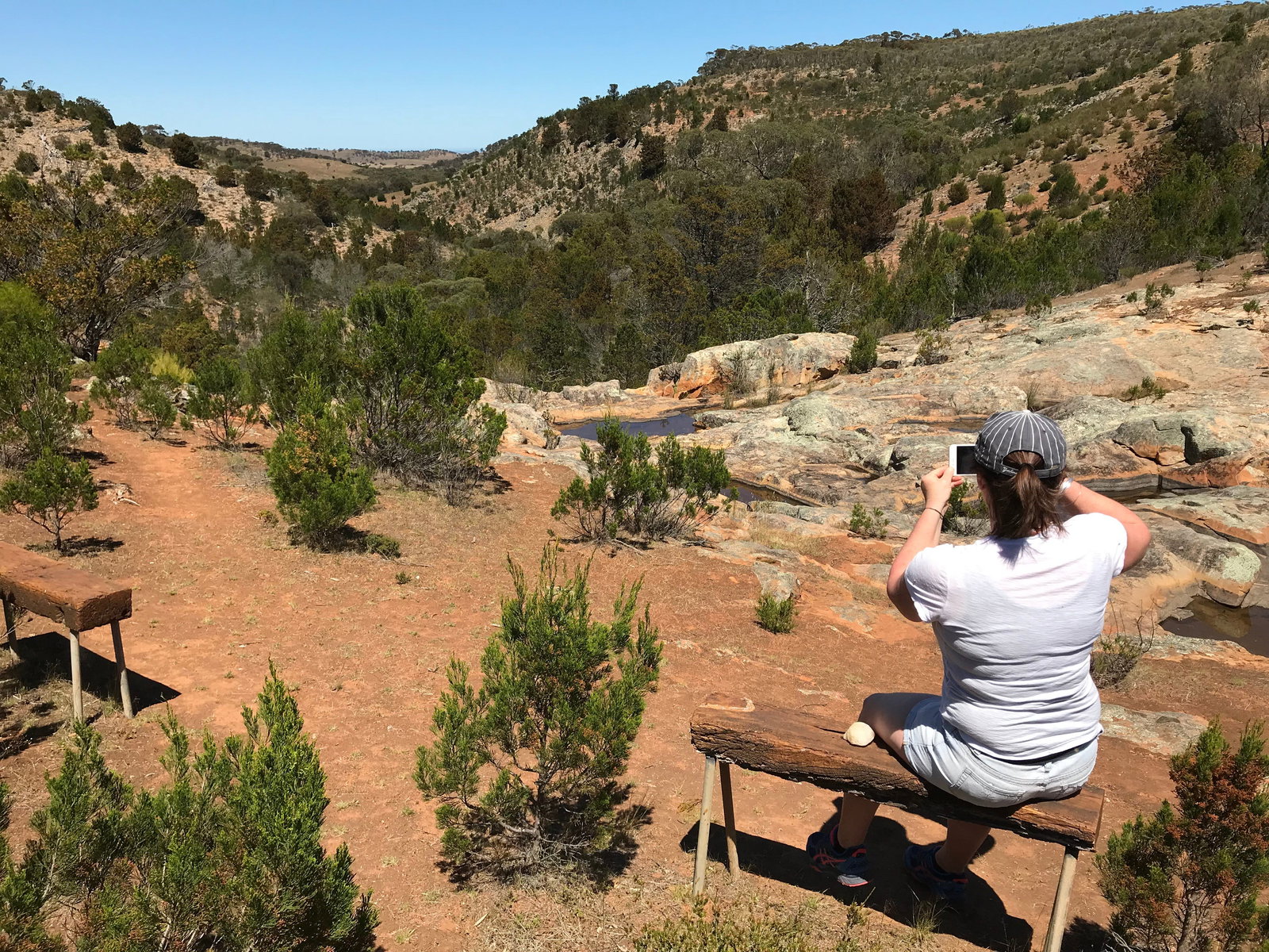 Mangalo SA Hotel NSW