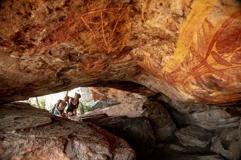 Arnhem Land Injalak Hill Full-Day Tour From Jabiru - Hotel NSW 1