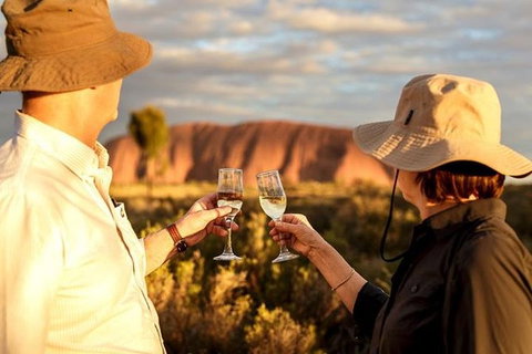Sunset Australian Barbecue Dinner In Uluru - Hotel NSW 2