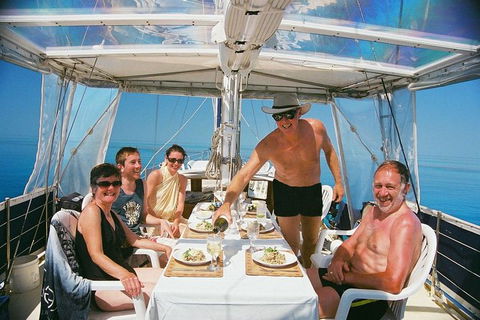 Great Barrier Reef Private Expedition Cruise (min 4 Day Max 8 Guests) - Hotel NSW 3
