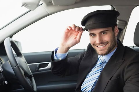 Cairns & Airport Transfers Between Port Douglas & Cairns (Private Chauffeur) - Hotel NSW 1