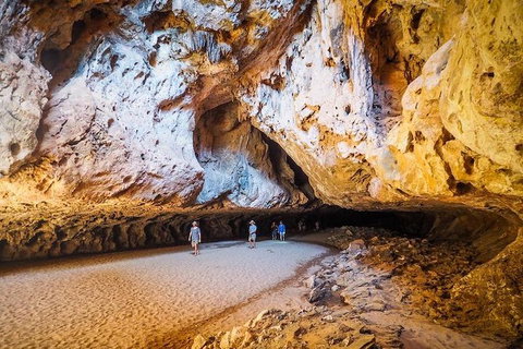 2 Day Tunnel Creek & Cattle Station Explorer - Hotel NSW 2