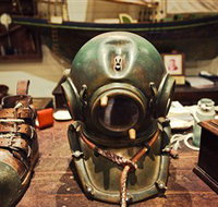 Pearl Luggers - Hotel NSW