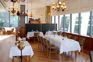 Delvaux - Hotel NSW 0