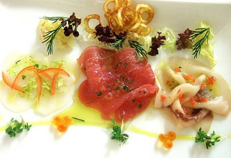 Three Fish Seafood Grill - Hotel NSW 0