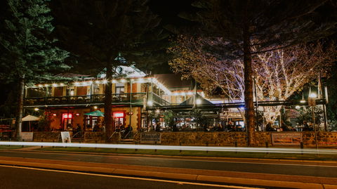 The Left Bank - Hotel NSW 4