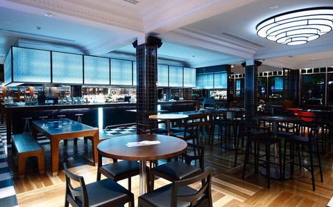 Sub-Urban - Hotel NSW 3