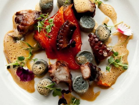 Aqua Linea Restaurant - Hotel NSW 2