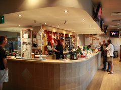 Tullimbar NSW Hotel NSW