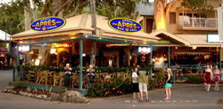 Apres Beach Bar & Grill - Palm Cove - Hotel NSW 0