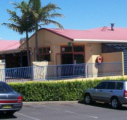 Tacking Point Tavern - Hotel NSW 3