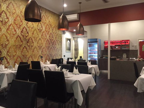 Aromas Of India Restaurant - Hotel NSW 6
