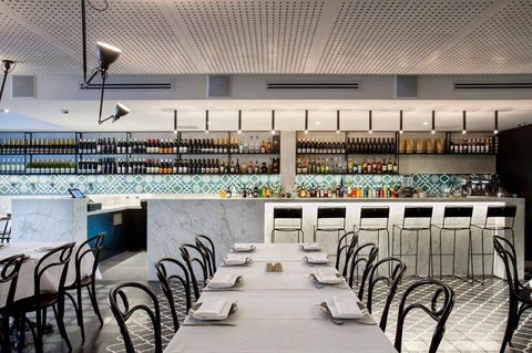 Zahli Modern Middle Eastern Restaurant - Hotel NSW 10