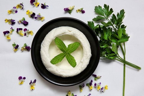 Zahli Modern Middle Eastern Restaurant - Hotel NSW 1