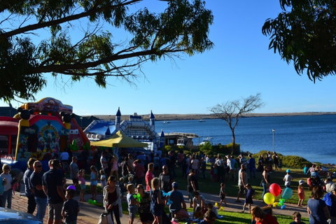 Streaky Bay New Years Eve Children's Festival And Fireworks - Hotel NSW 1