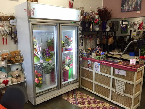 EXHIBITION: LILY MAE MARTIN: OVERBURDEN - Hotel NSW 1