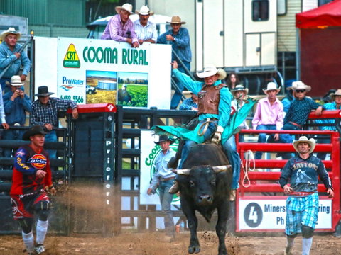 AgriWest Cooma Rodeo - Hotel NSW 0