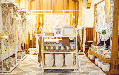 NW Niche Christmas Market In Burnie - Hotel NSW 2