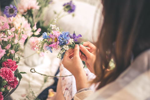 Summer Flower Crown Workshop - Hotel NSW 0