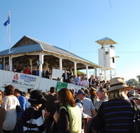 Talmoi Picnic Races