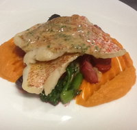 Basils Seafood Restaurant - Hotel NSW