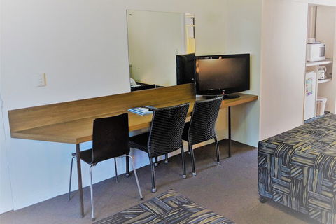 Miners Lodge Motor Inn - Hotel NSW 5