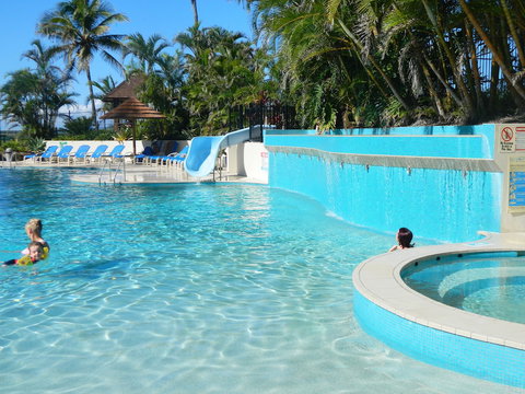 Royal Palm Resort - Hotel NSW 2