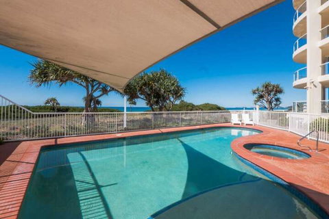 Regency On The Beach - Hotel NSW 5