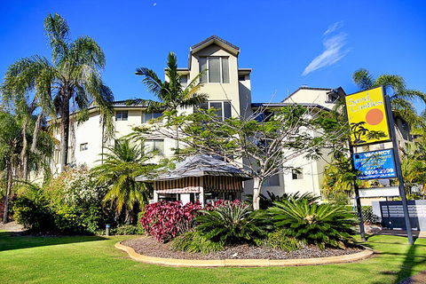 Sand Castles On Currumbin Beach - Hotel NSW 3