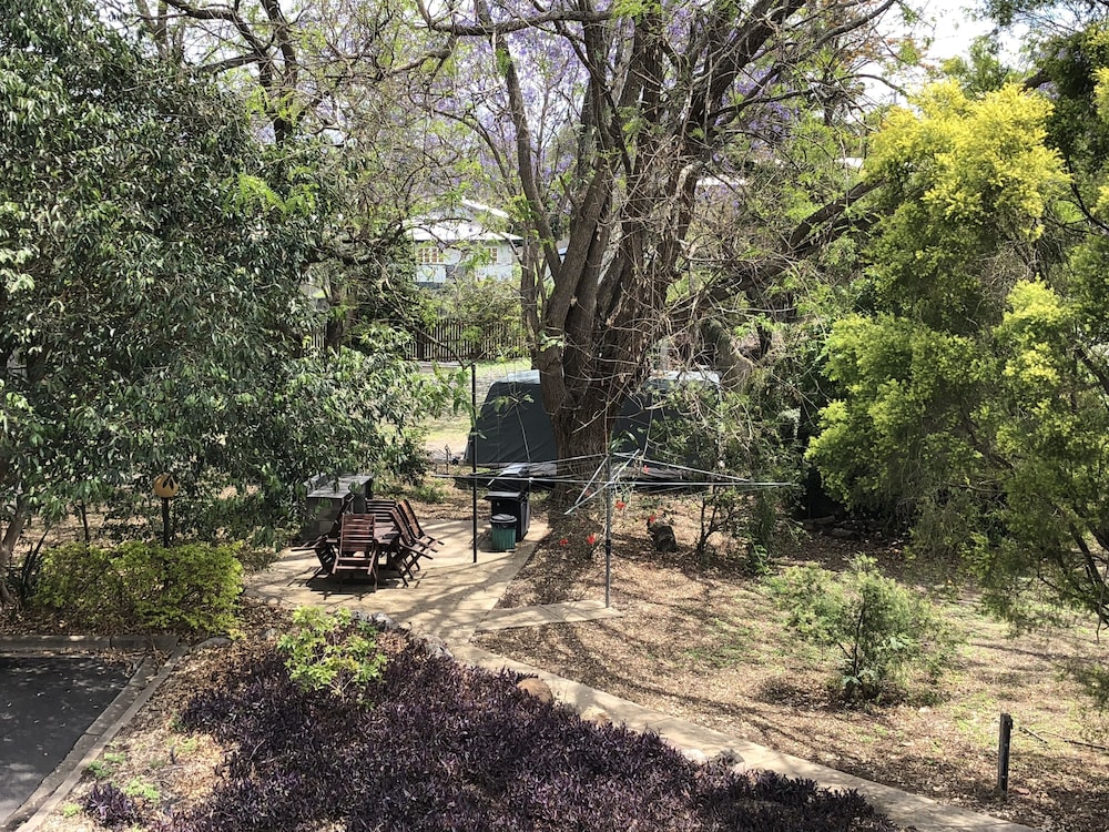 Anstead QLD Hotel NSW