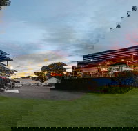 The Huskisson - Hotel NSW