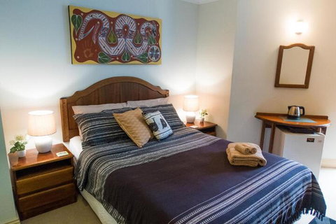 Ruskin House - Hotel NSW 7