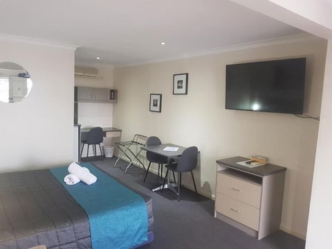 Caravilla Motor Inn - Hotel NSW 4