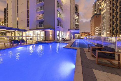 Oaks Brisbane Festival Suites - Hotel NSW 5