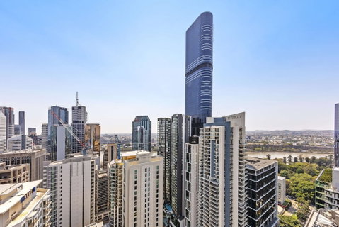 Oaks Brisbane Festival Suites - Hotel NSW 4