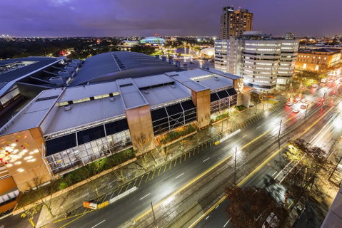 Oaks Adelaide Embassy Suites - Hotel NSW 6