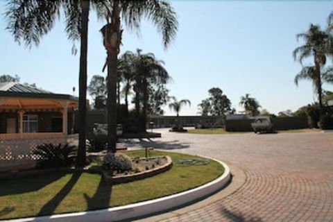 Nandewar Motor Inn - Hotel NSW 6