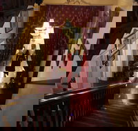 The Grand On Macfie - Hotel NSW